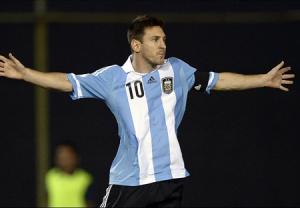 Dính chấn thương, Messi buộc phải rút lui khỏi tuyển Argentina
