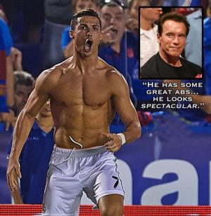 Sao phim hành động khen hình thể của C. Ronaldo