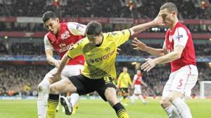 Arsenal: Qua chặng leo núi rồi nói tiếp!