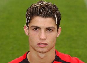Ronaldo tiết lộ nỗi xấu hổ lúc khoác áo M.U