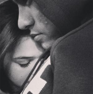 Mải thi đấu, Neymar có nguy cơ mất bồ