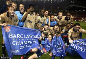 Muốn vô địch, Arsenal đừng sợ Old Trafford!