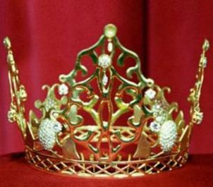 Beckham bất ngờ thanh lý vương miện tình yêu