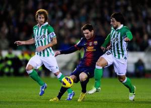 Barcelona và chuyến đi “bão táp” đến Benito Villamarin