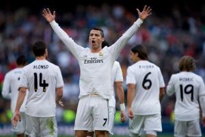 Cristiano Ronaldo: Xong Bồ Đào Nha, giờ lo tới Real Madrid