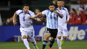 Aguero lập cú đúp, Argentina hạ gục Bosnia
