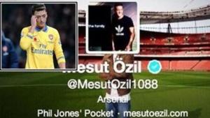 Bản tin Bongda24h chiều 12/11: Mesut Ozil bị fan Man Utd tấn công