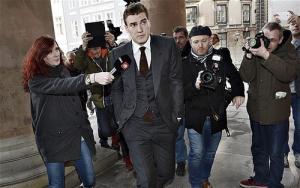 Tin sốc: Tiền đạo Nicklas Bendtner của Arsenal bị bắt
