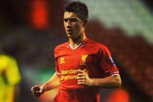 Liverpool giữ chân thành công bộ đôi sao trẻ