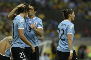 Uruguay dạo chơi cũng thắng đậm Jordan: Một trò hề nữa của FIFA?