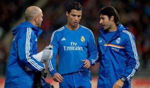 Tin nóng: Chấn thương của Ronaldo không nghiêm trọng
