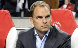 Frank de Boer sẽ thay thế Gerardo Martino ở Barca?