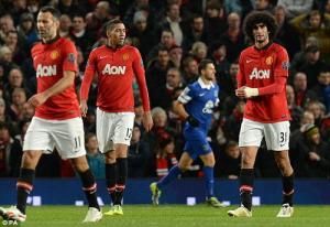 Không cần danh hiệu, M.U vẫn giàu to