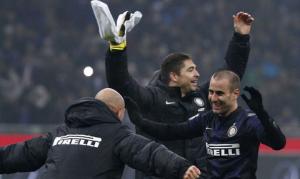 Chuyển nhượng mùa Đông: Ngọn lửa nào cho thành Milano?