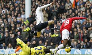 Bản tin Bongda24h sáng 2/12: Quả phạt 11m dành cho Man Utd là hoàn toàn đúng luật