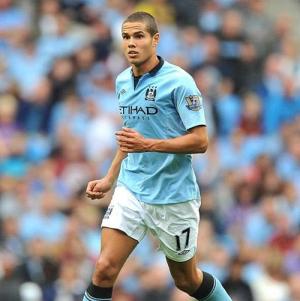 Man City: Cơn ác mộng của các tài năng trẻ người Anh