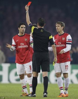Mertesacker thừa nhận rằng Arsenal đã “ăn may”