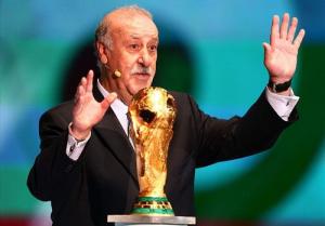 HLV Del Bosque quyết không để Tây Ban Nha chạm trán Brazil