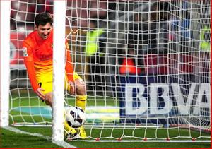 Messi vượt mốc 300 bàn thắng: Bản sonata của La Pulga