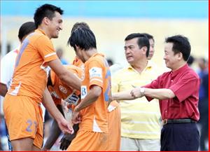 Khi bầu Hiển vẫn riêng một góc trời