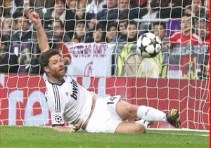 Không Alonso, Real sống sao qua giông bão?
