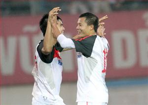 Bóng đá Việt Nam: Muộn còn hơn không