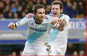 Chelsea sắp thay tướng, Mata tranh thủ lấy lòng cả Mourinho lẫn Lampard
