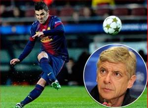 Wenger lại khiến David Villa buồn lòng