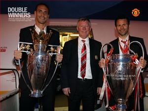 Premier League nhỏ bé: Khi nhưng Ông hoàng sa cơ