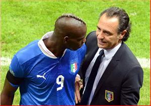 Balotelli tiến bộ nhờ... máy tính