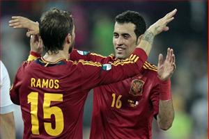 Busquets muốn trở thành đồng đội của Ramos tại Barcelona