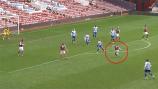 Tài năng trẻ West Ham lập hattrick tuyệt vời