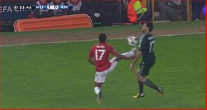 Chấm điểm Manchester United 1-2 Real Madrid: Điểm 10 cho Cuneyt Cakir