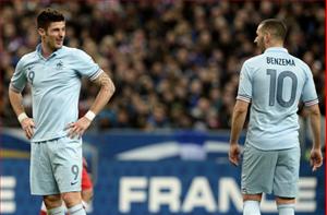 Trước trận Pháp - Tây Ban Nha: Benzema chỉ là kẻ vô dụng