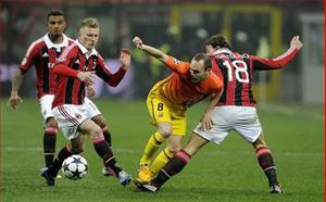 2h45 ngày 13/3, Barcelona - AC Milan: Bẻ cong cán cân lịch sử