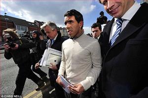 Lái xe trái phép, Tevez chịu hình phạt 250 giờ phục vụ cộng đồng