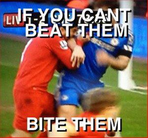 Biếm hoạ: Luis Suarez - Ác quỷ dầu-cù-là của Premier League