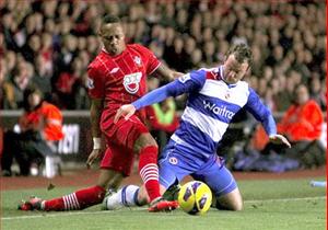 Cuộc đua trụ hạng Premier League: Đạp lên nhau mà sống