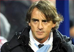 Mancini và một tuần định đoạt tương lai: Ngàn cân treo sợi tóc