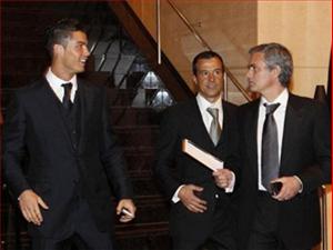 Siêu cò Mendes tăng quyền lực mềm ở Real