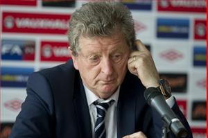 Chưa hết cay cú, Hodgson tiếp tục chọc ngoáy Ferdinand