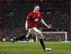 Man United mất Phil Jones trong khoảng 10 ngày
