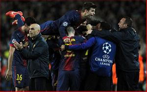 Trọng tài suýt chút nữa giết chết Barca?