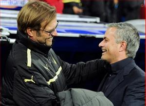 Mourinho tái mặt vì màn trình diễn của Dortmund