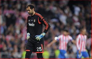 Chelsea tăm tia 5 cầu thủ Real