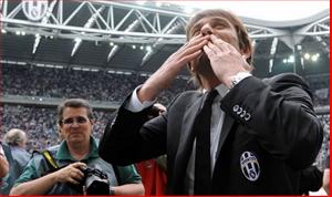 Góc Juve: Conte mới chỉ là “quân domino” đầu tiên gục ngã