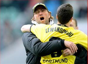 Dortmund: Có sụp đổ nếu mất tiếp Lewandowski?
