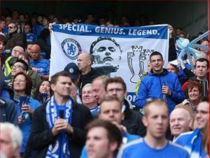 CĐV tin Chelsea sẽ soán ngôi MU nhờ Mourinho