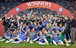 Nhà vô địch Europa League chuẩn bị có quyền tham dự Champions League