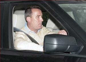 David Moyes tạm ngừng thanh lọc Man Utd